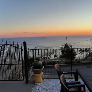 Osvaldo Holiday home San Bernardino